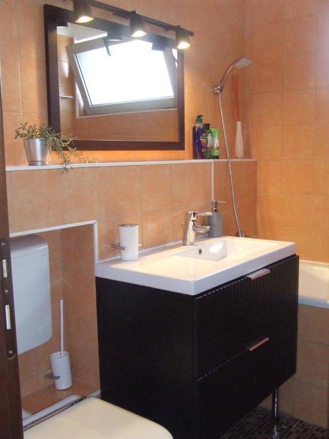Family Retreat Politehnica Park Apartment Bucharest Exterior photo